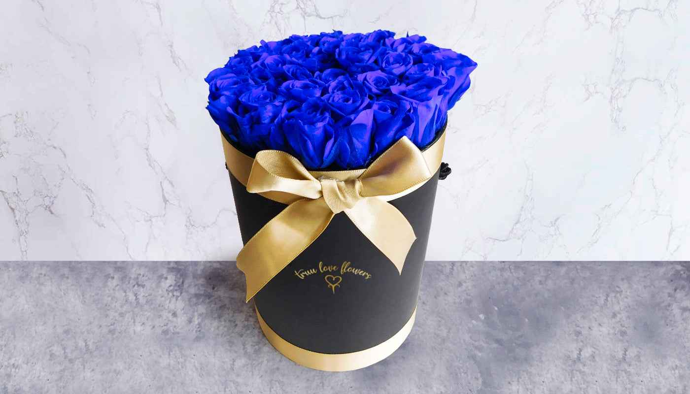 Black round box with eternity roses