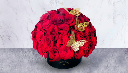 Luxurious box 100 Roses