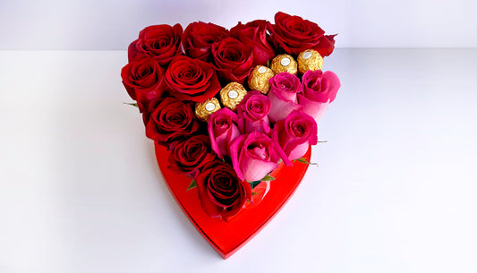 Heart-shape Roses ~ Rosas en forma de corazon