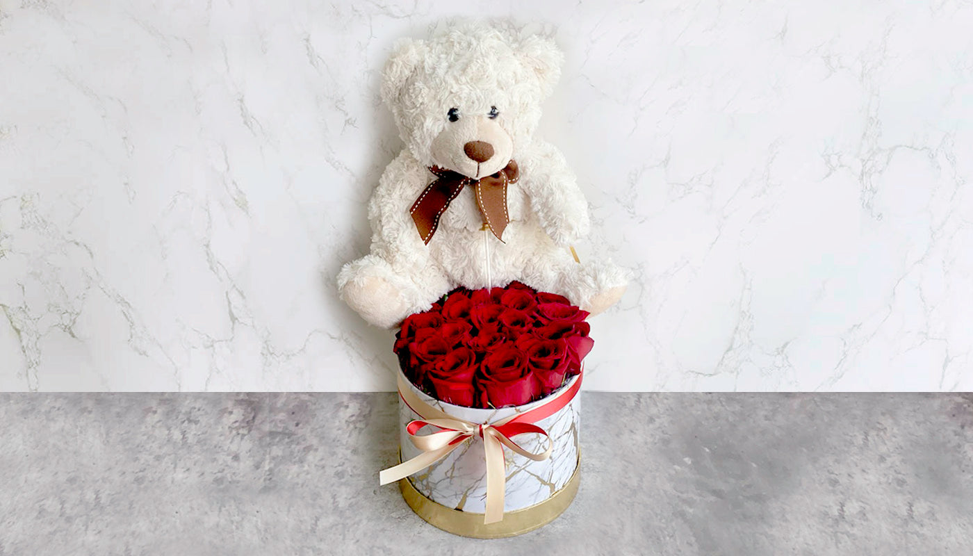 Baby roses &Teddy Bear