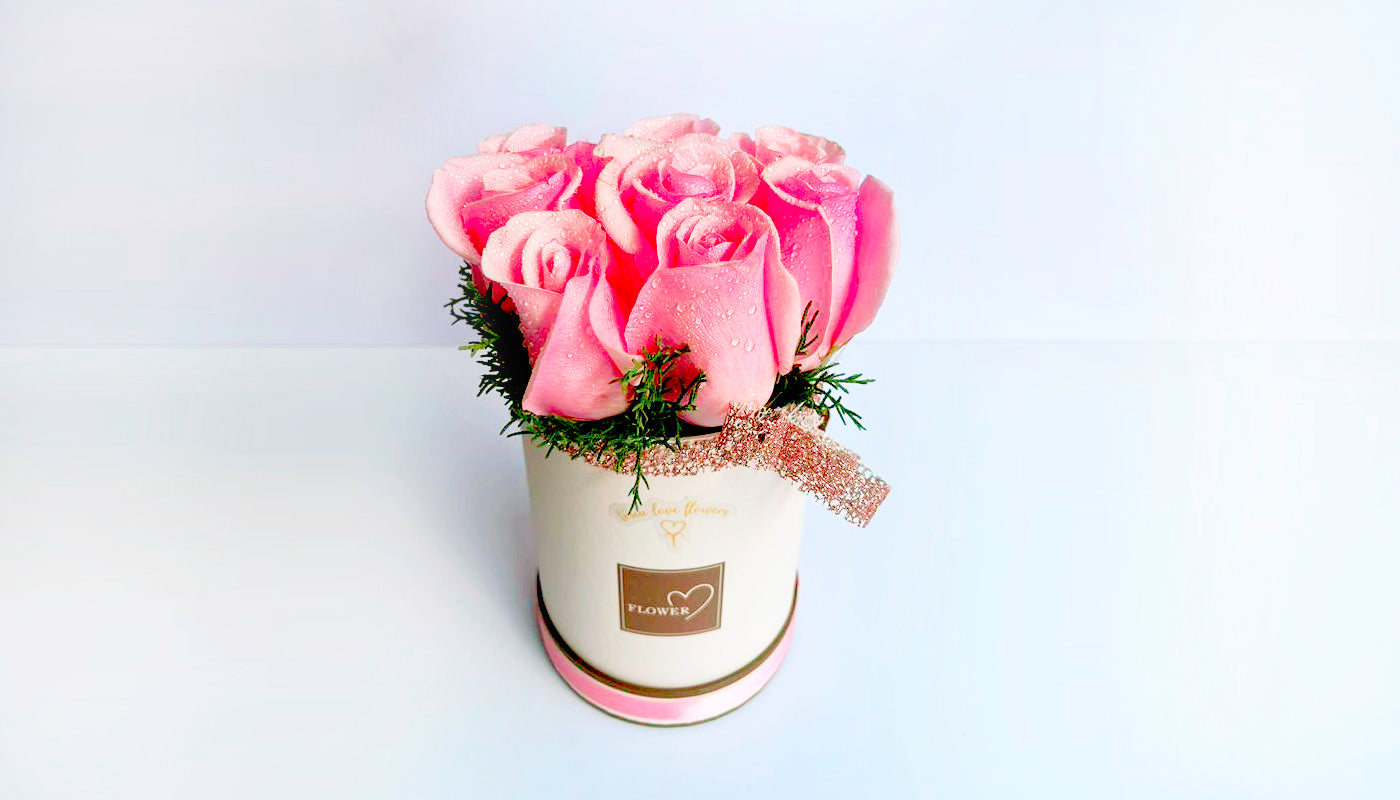 Roses Round Box