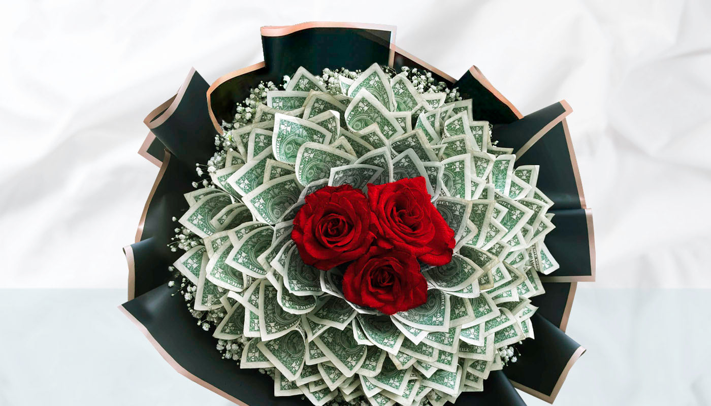 Money Arrangement Black Paper & Red Roses