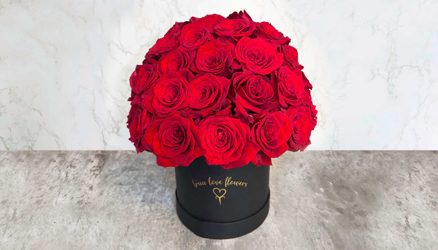 100 Roses In Box