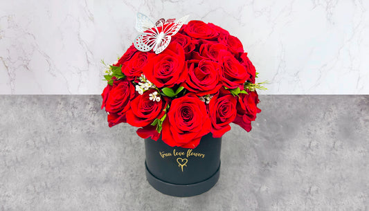 Box 25 Roses