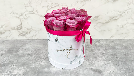 Box & 15 Roses