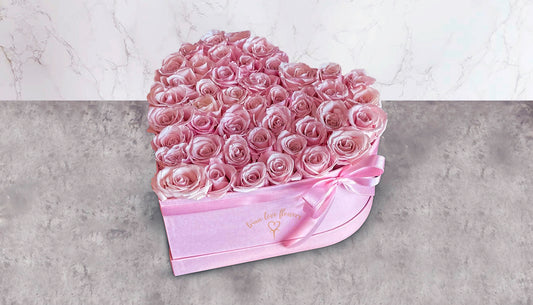 Heart-Box full of roses