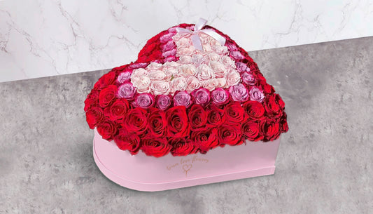 100 Roses pink heart box