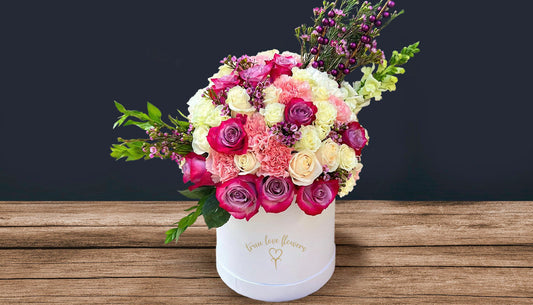 Mix of Roses and lovely greenery