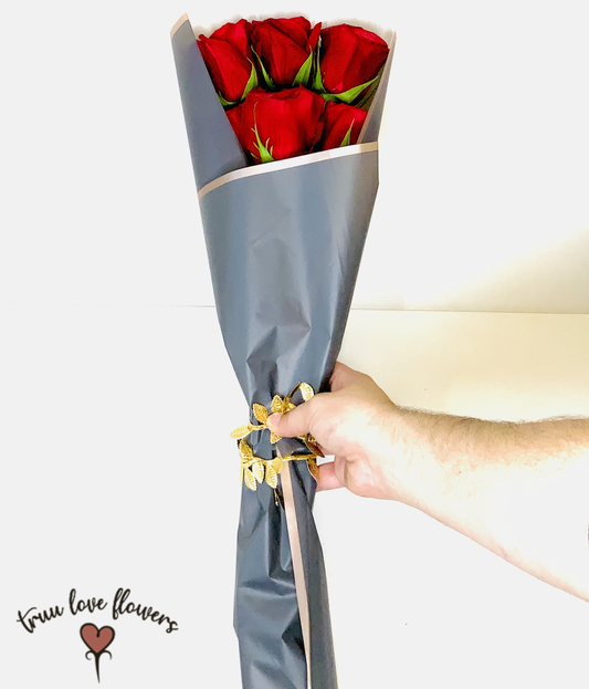Roses Bunch with paper flower ~ Ramillete de rosas con papel de flores