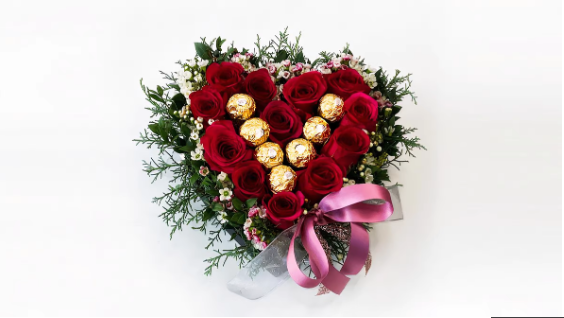 HeartShape arrangement ~ Arreglo forma de corazon